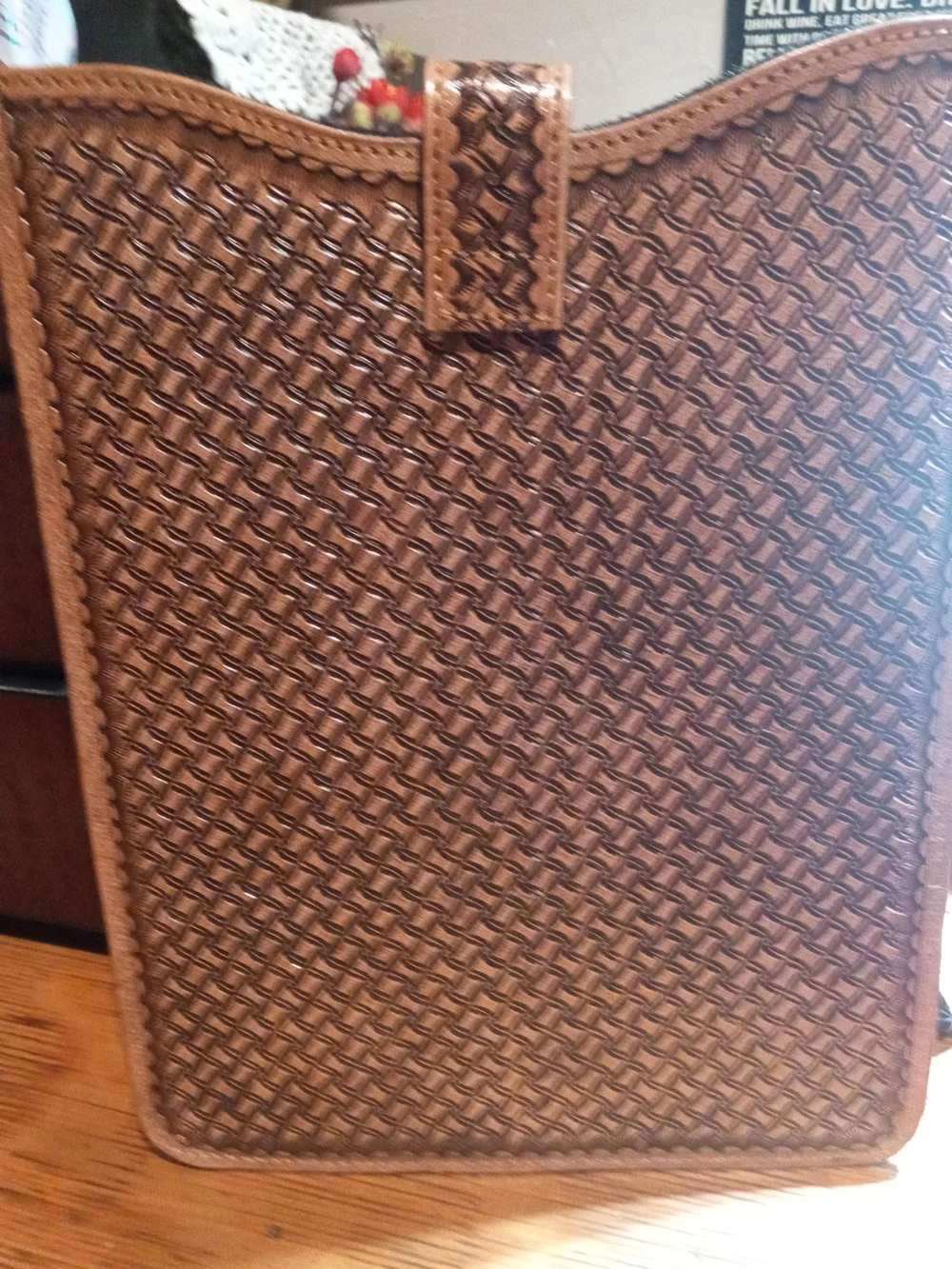 Tan Leather Tooled Men’s Or Wonen I-pad Holder